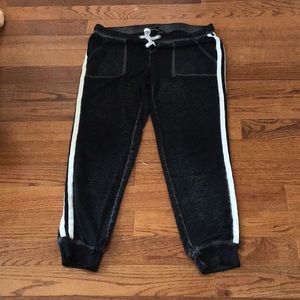 derek heart sweatpantsn